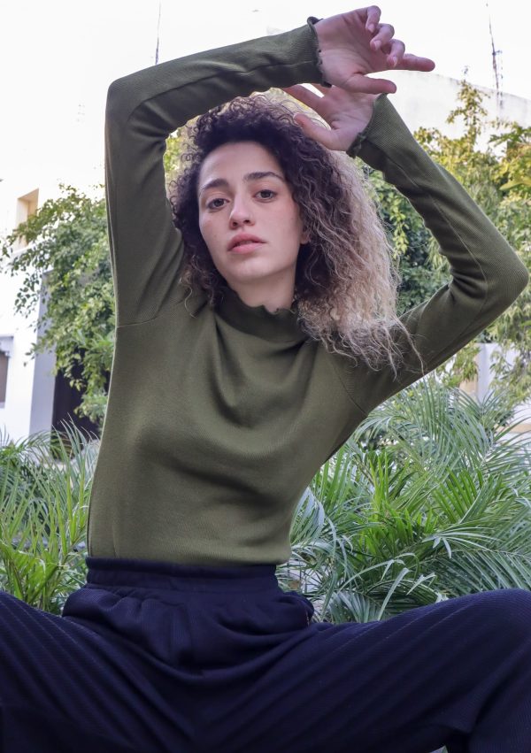 סריג קולר תלתלים - ירוק זית