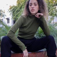 סריג קולר תלתלים - ירוק זית