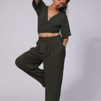 מכנסי עדי - ירוק בקבוק